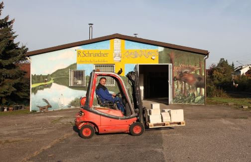 Halle Schrundner Schwedische Kachelöfen